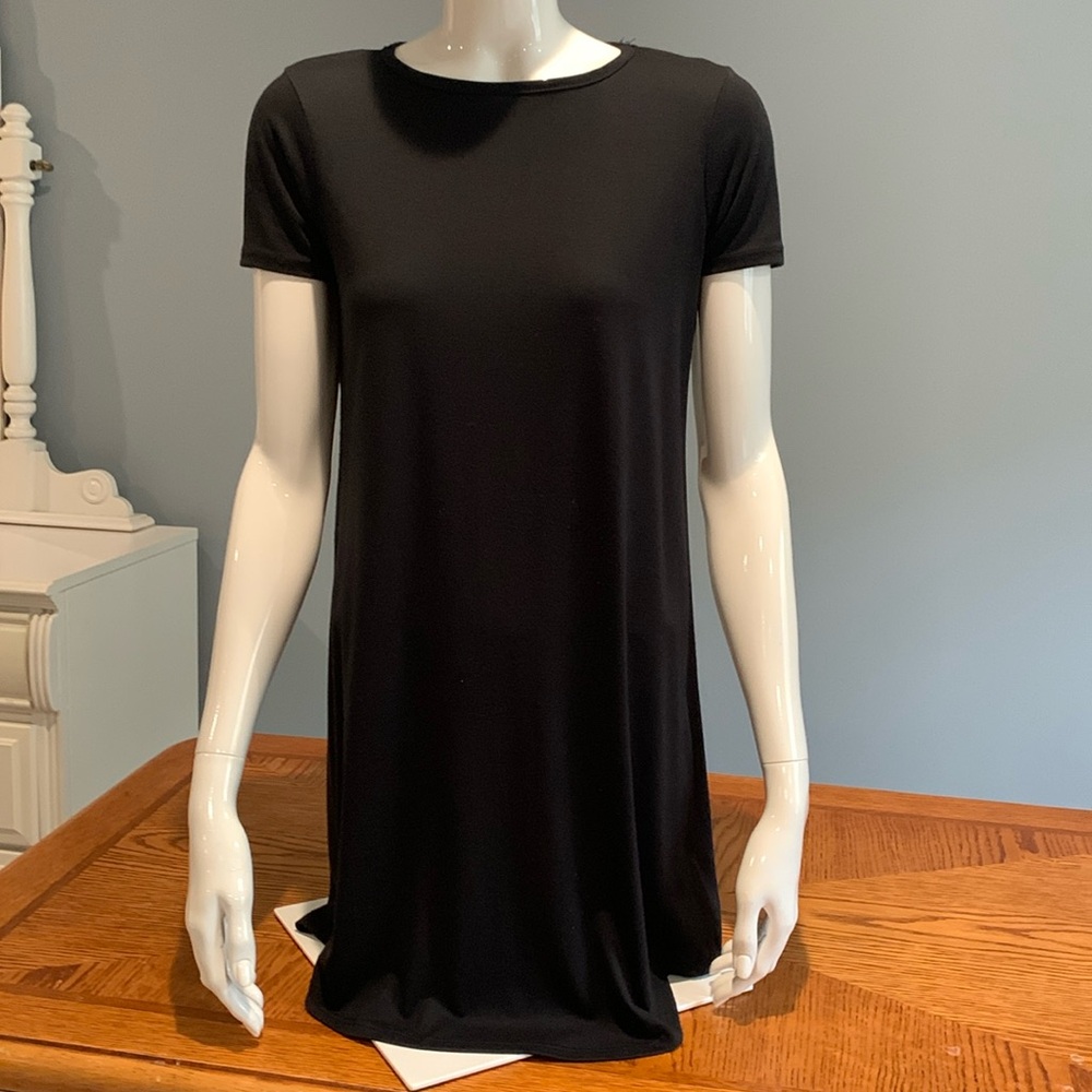 Socialite TShirt Dress • Size XS